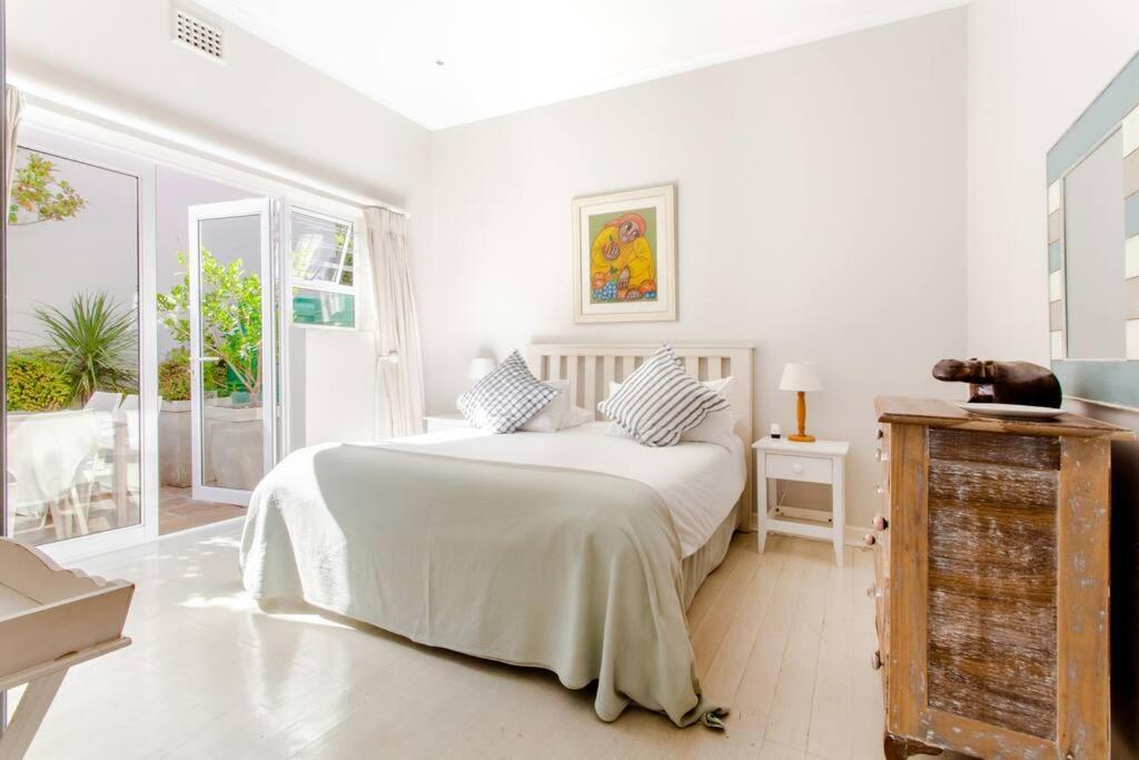 The Grosvenor Guest House & Self Catering Simonʼs Town Eksteriør bilde