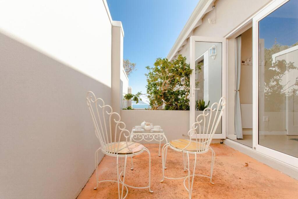 The Grosvenor Guest House & Self Catering Simonʼs Town Eksteriør bilde