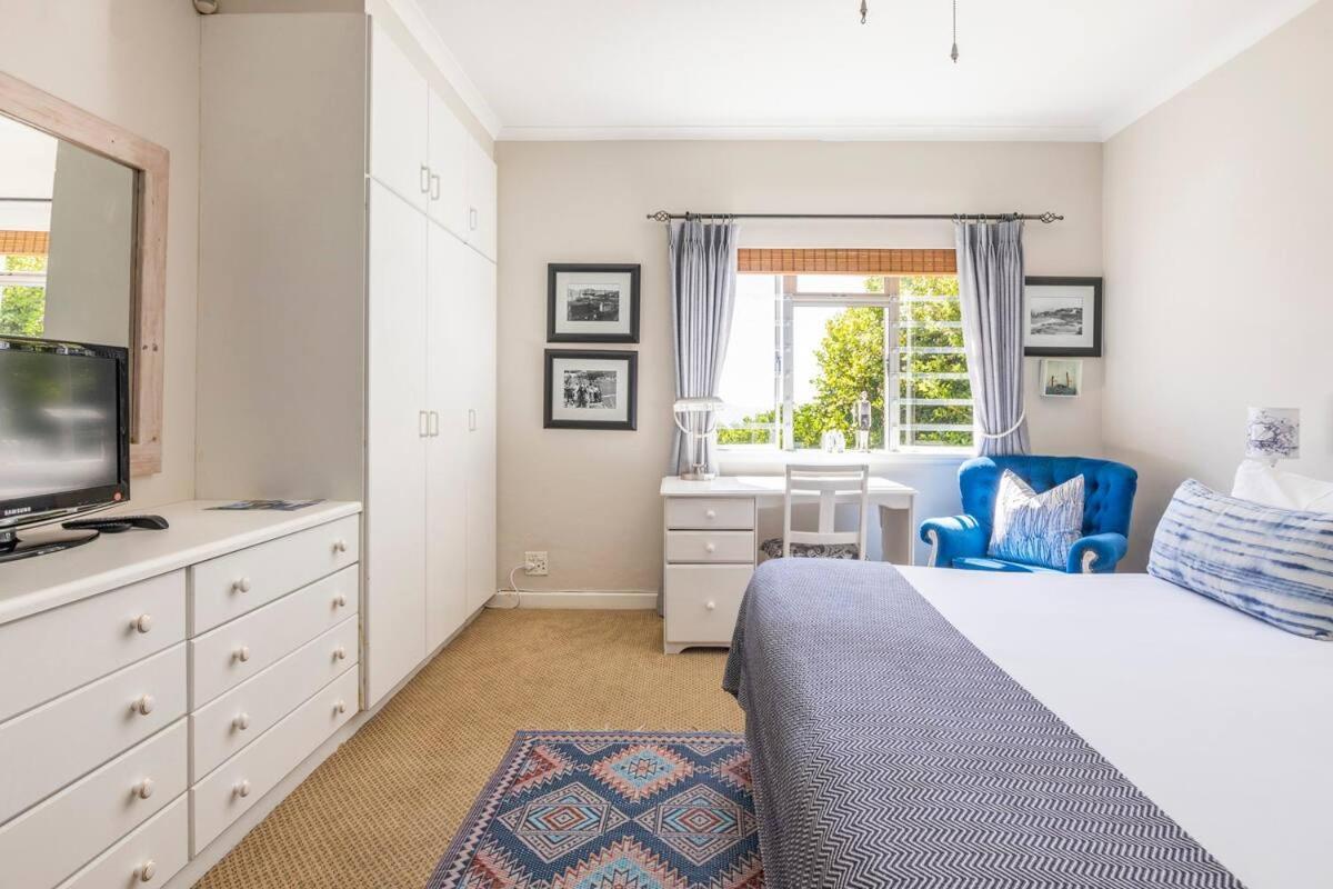 The Grosvenor Guest House & Self Catering Simonʼs Town Eksteriør bilde
