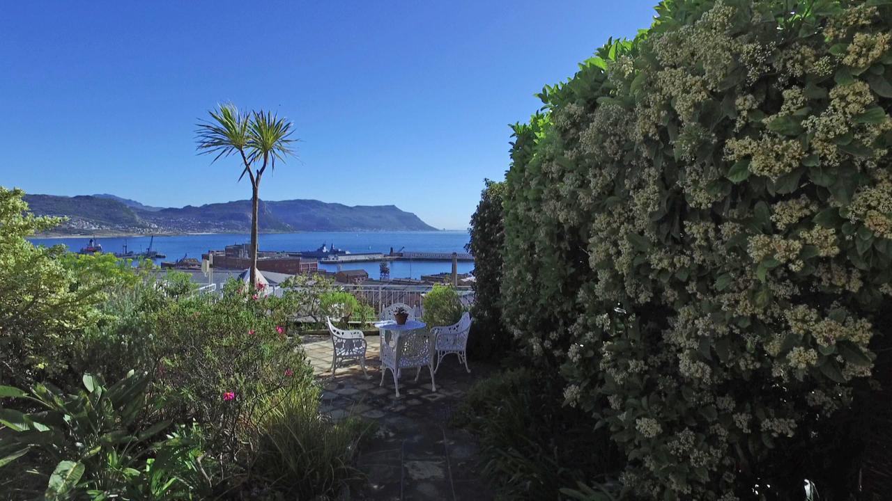 The Grosvenor Guest House & Self Catering Simonʼs Town Eksteriør bilde